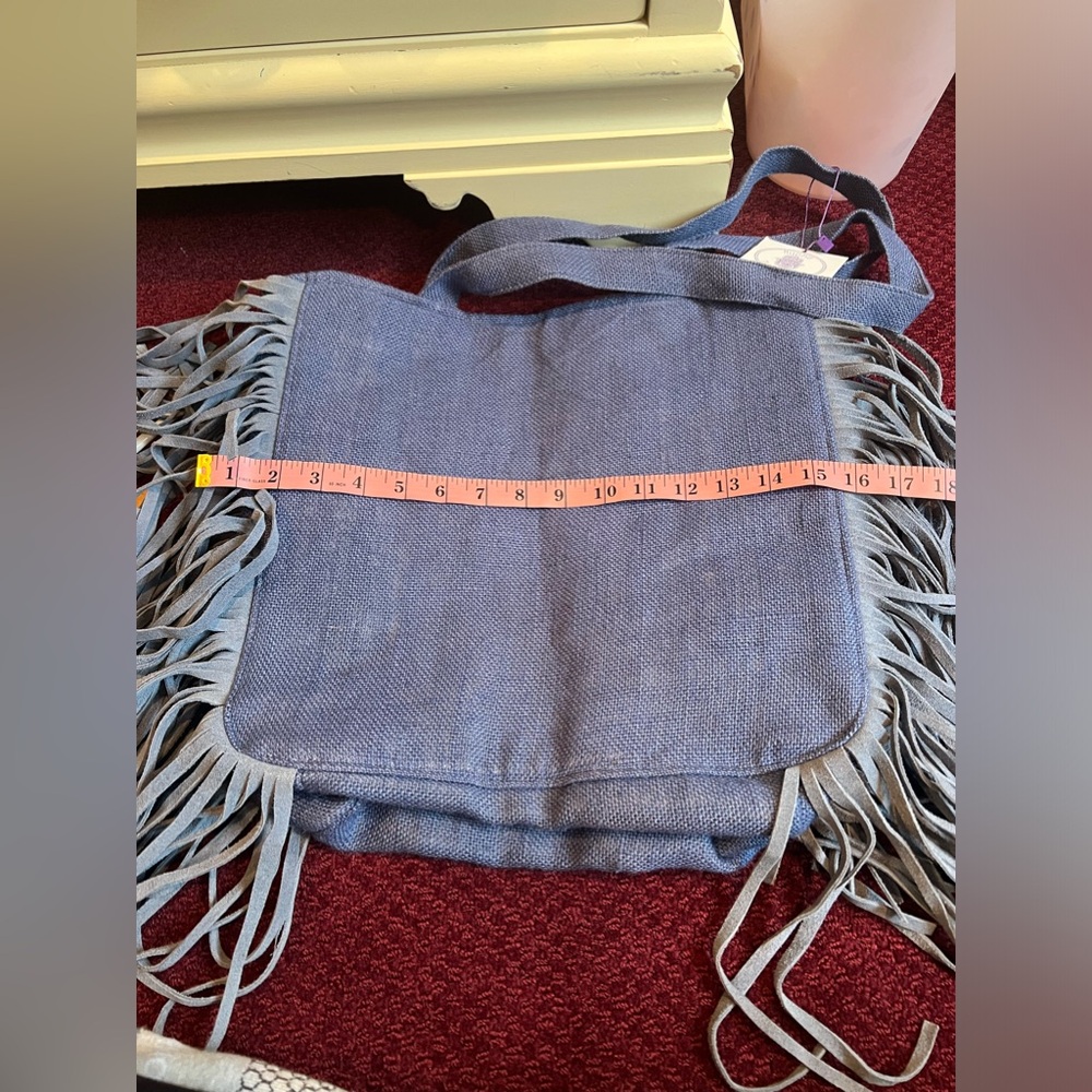 Muche Et Muchette NWT Blue Faux Fringe Bag host pick - Picture 15 of 16